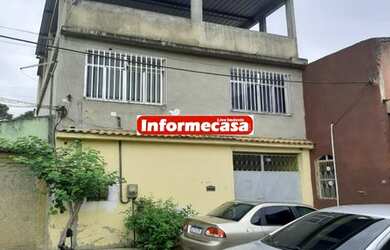 Imagem: A casa possui 2 Dormitórios, 1 Banheiro, 1 Vaga na garagem