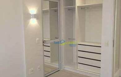 Imagem: O apartamento possui 3 Dormitórios, 4 Banheiros, 2 Vagas na