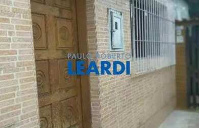 Imagem: A casa possui 2 Dormitórios, 1 Banheiro, 62m² de Área e