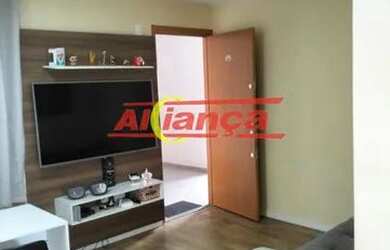 Imagem: O apartamento possui 2 Dormitórios, 1 Banheiro, 1 Vaga na garagem