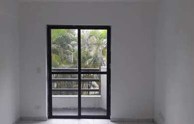 Imagem: O apartamento e possui 2 Dormitórios, Suítes, 1 Banheiro