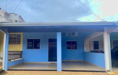 Imagem: A casa em condomínio possui 2 Dormitórios, 2 Banheiros, 2