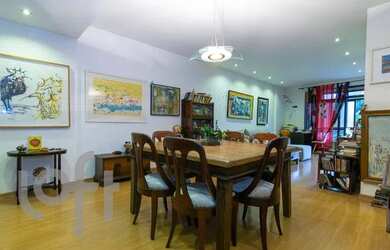 Imagem: O apartamento possui 3 Dormitórios, 3 Banheiros, 2 Vagas na