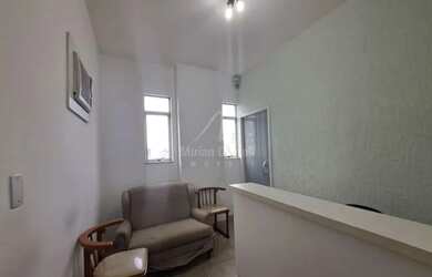 Imagem: O depósito possui 1 Vaga na garagem e 35m² de Área e está