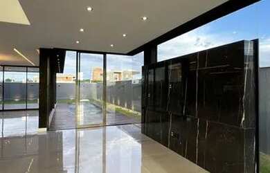 Imagem 15: Casa de condomínio para venda possui 357 metros quadrados com 5 quartos