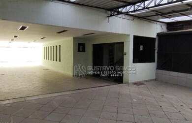 Imagem: O depósito possui 5 Vagas na garagem, 282m² de Área e está