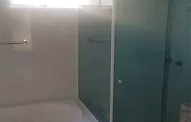 Imagem 4: Sobrado para venda com 133 metros quadrados com 3 quartos em Novo Mundo - Curitiba - PR