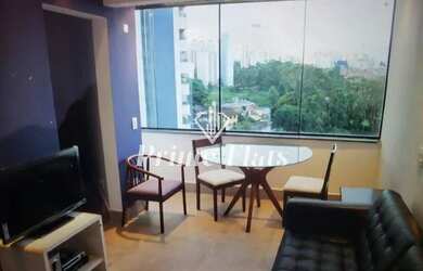 Imagem: O studio possui 1 Dormitório, 1 Banheiro, 1 Vaga na garagem