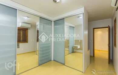 Imagem 2: Apartamento à venda Avenida Coronel Lucas de Oliveira, Bela Vista - Porto...