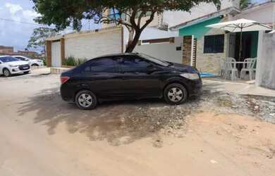 Imagem: A casa possui 2 Dormitórios e está localizado em Conde, PB