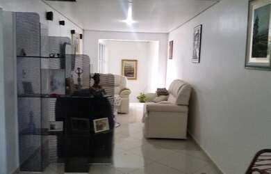 Imagem 15: Vende - Se Imóvel fica localizado no bairro vila galvão em Guarulhos