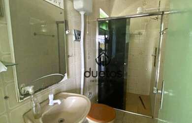 Imagem: A casa possui 2 Dormitórios, 1 Banheiro, 1 Vaga na garagem