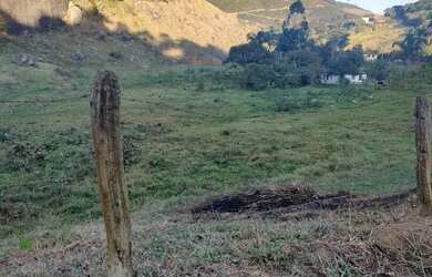 Imagem: A chácara possui 3.000m² de Área e está localizado em Iúna