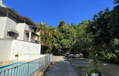 Imagem: A casa em condomínio possui 2 Dormitórios, 2 Banheiros, 1