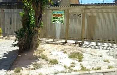 Imagem: A casa possui 2 Dormitórios, 1 Banheiro e está localizado