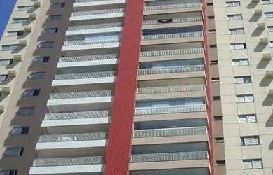 Imagem: O apartamento possui 3 Dormitórios, 1 Banheiro, 2 Vagas na