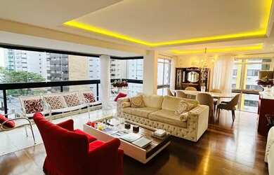 Imagem: O apartamento possui 3 Dormitórios, 3 Banheiros, 1 Vaga na