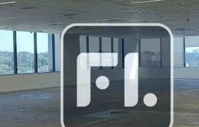 Imagem: O depósito possui 5 Vagas na garagem e 672m² de Área e está