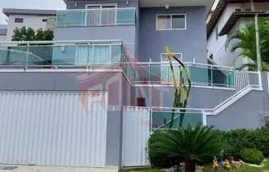 Imagem: A casa em condomínio possui 4 Dormitórios, 5 Banheiros, 4