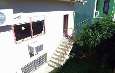 Imagem 9: Casa com 03 dormitórios à venda no bairro Nossa Senhora do Perpétuo Socorro em Santa Maria