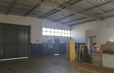 Imagem: O depósito possui 253m² de Área, Imóvel novo e está localizado