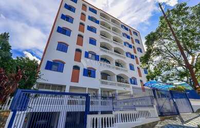 Imagem: O apartamento possui 2 Dormitórios, 3 Banheiros, 1 Vaga na