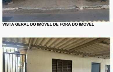Imagem: A casa possui 3 Dormitórios, 1 Banheiro, 3 Vagas na garagem