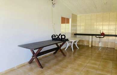 Imagem 8: Sobrado de esquina a venda na Praia de Itapoá, Santa Catarina