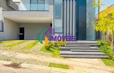 Imagem: A casa em condomínio possui 4 Dormitórios, 5 Banheiros, 4