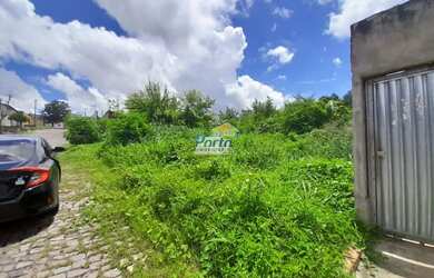 Imagem: O terreno possui 299m² de Área e está localizado em Angelim