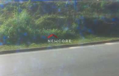 Imagem: O terreno à venda possui e está localizado em Jardim Renata