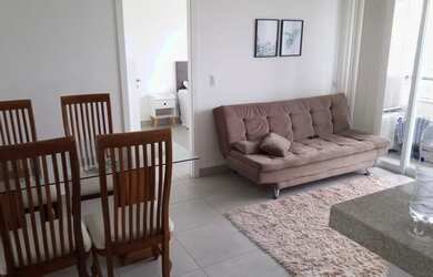 Imagem: O apartamento possui 1 Dormitório, 1 Banheiro, 1 Vaga na garagem