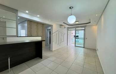 Imagem: O apartamento possui 2 Dormitórios, 2 Banheiros, 2 Vagas na