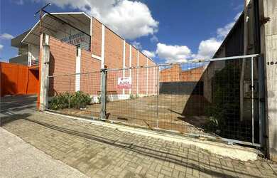 Imagem: O terreno possui 250m² de Área e está localizado em Jardim