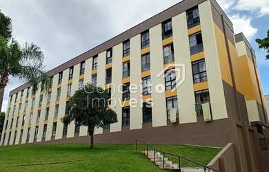 Imagem: O apartamento possui 3 Dormitórios, 1 Banheiro, 2 Vagas na