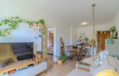 Imagem: O apartamento possui 2 Dormitórios, 2 Banheiros, 1 Vaga na