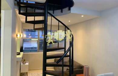 Imagem: O studio possui 1 Dormitório, 1 Banheiro, 1 Vaga na garagem