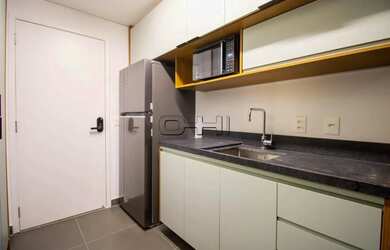 Imagem: O apartamento possui 1 Dormitório, 1 Banheiro, 1 Vaga na garagem