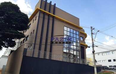 Imagem: O depósito possui 5 Vagas na garagem, 580m² de Área, Imóvel