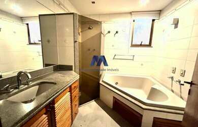 Imagem 12: Excelente Localização. Guarda roupa, 172m² de Área, 1 Vaga na garageme3...