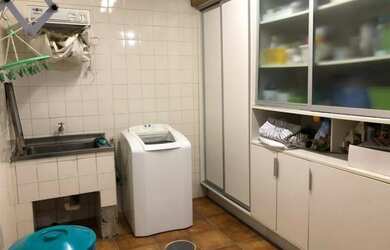 Imagem 9: Casa de 298 metros quadrados no bairro Jardim Planalto com 3 quartos