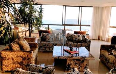 Imagem 2: 4 suites com vista total mar. 4 vagas de garagens e armários