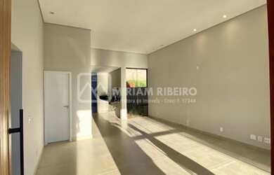 Imagem: A casa para alugar possui 3 Dormitórios, 3 Banheiros, 2 Vagas