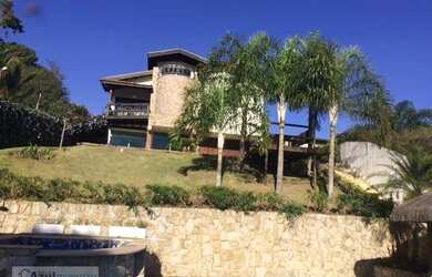 Imagem: A chácara possui 640m² de Área e está localizado em Louveira