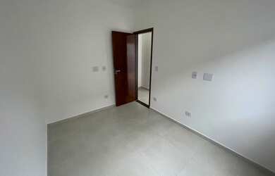 Imagem 5: Sobrado de condomínio lado praia em Praia Grande