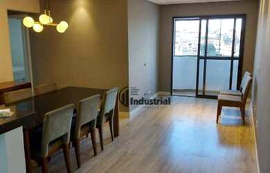 Imagem: O apartamento possui 3 Dormitórios, 2 Banheiros, 1 Vaga na