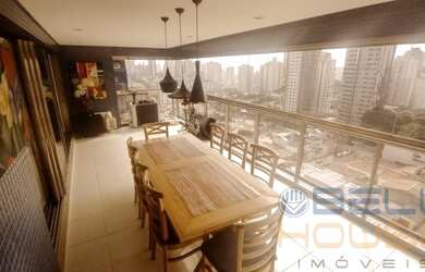 Imagem: O apartamento possui 3 Dormitórios, 4 Banheiros, 4 Vagas na