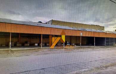 Imagem: O depósito possui 600m² de Área e está localizado em Santa