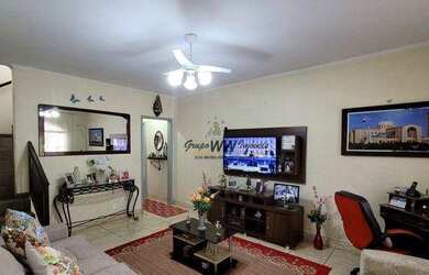 Imagem: A casa possui 2 Dormitórios, 2 Banheiros, 2 Vagas na garagem