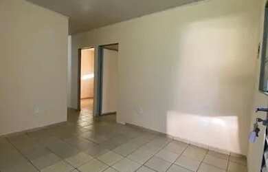 Imagem: A casa possui 2 Dormitórios, 1 Banheiro, 1 Vaga na garagem